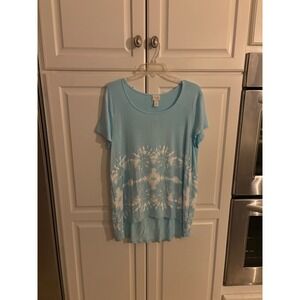 Chicos Eleta Easy Tee Aria Aqua Tie Dye Rhinestone Knit Top 570146497 Size 2 NEW